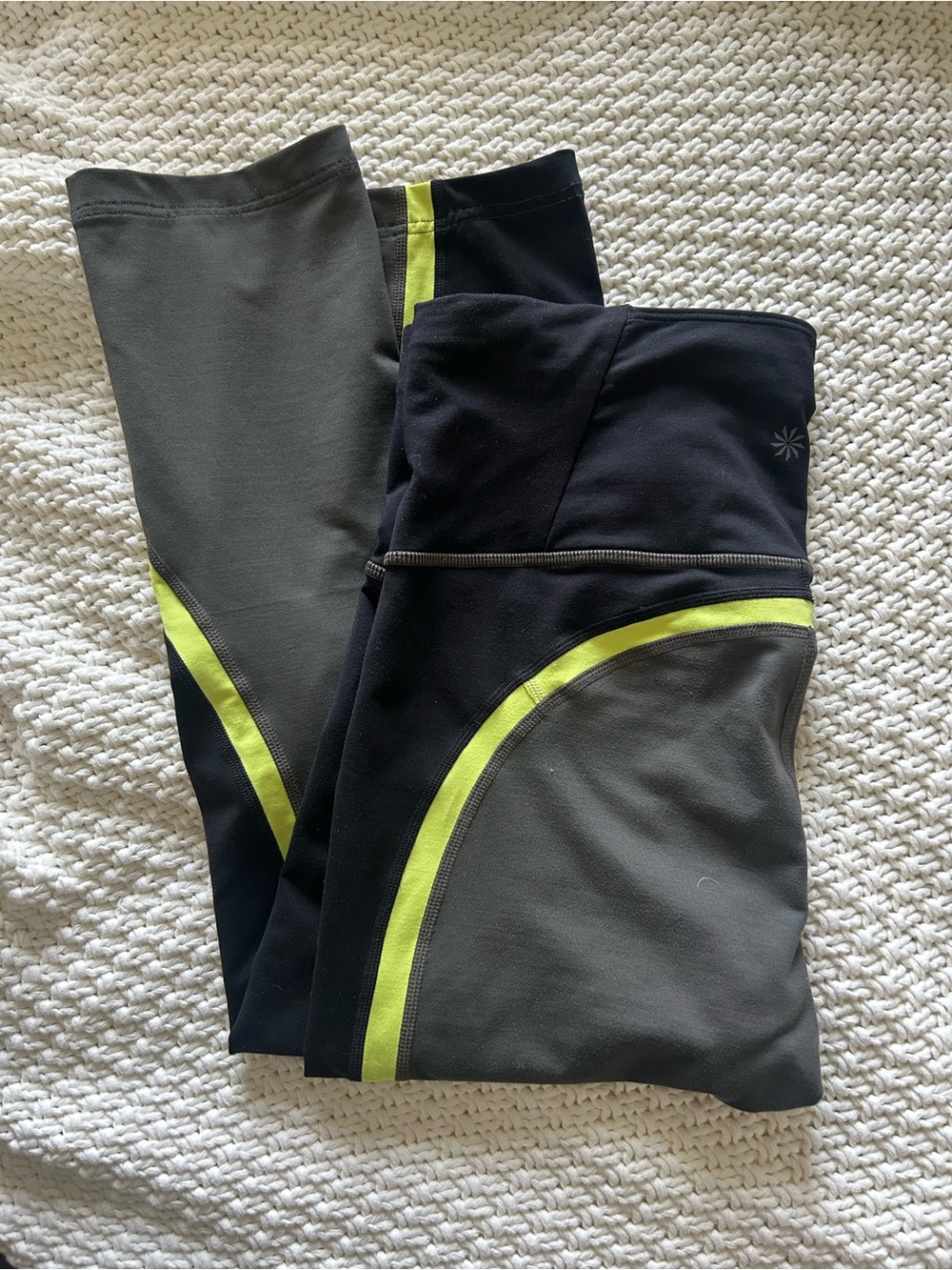 Athleta capri leggings